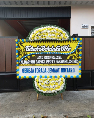Papan Bunga Duka di Lumut