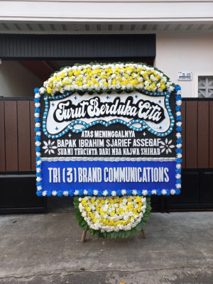 Papan Bunga Duka di Lumut